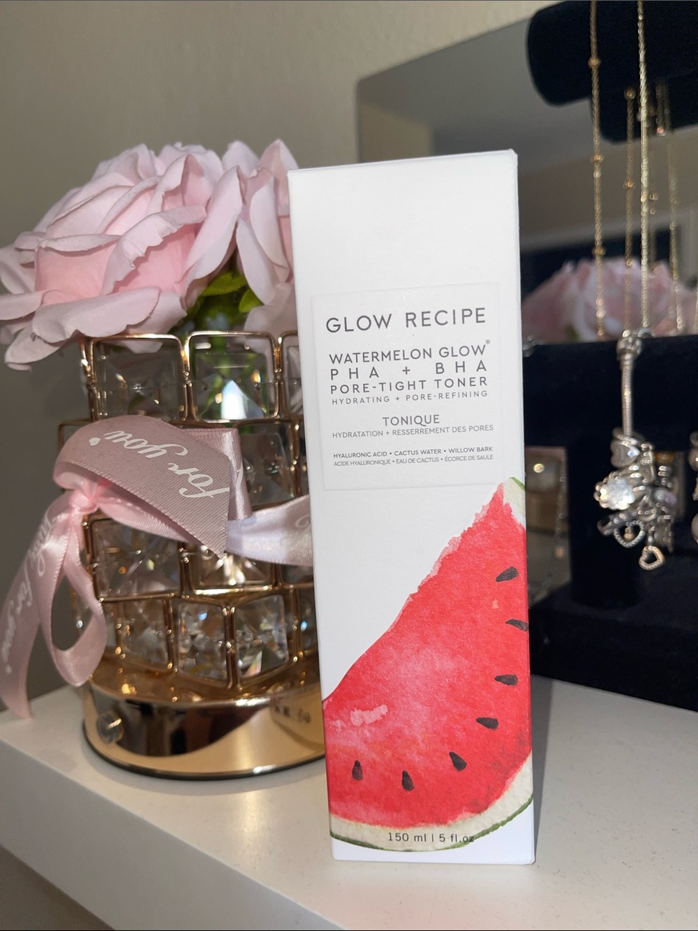 Glow Recipe Watermelon Glow PHA + BHA Toner — White & Pink & Red